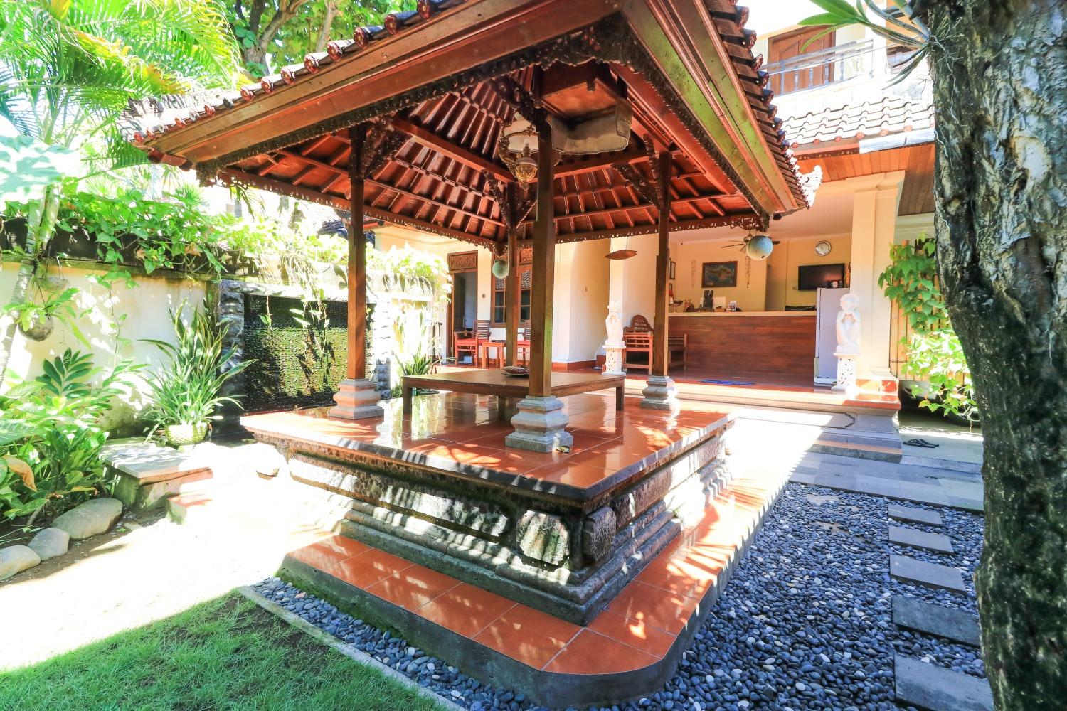 Sari Indah Cottages Кута Екстериор снимка